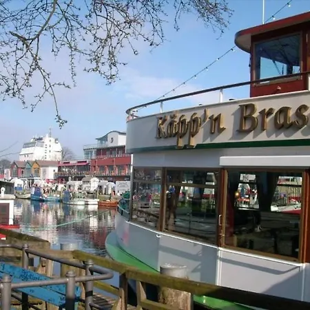 Birnbom Warnemünde *